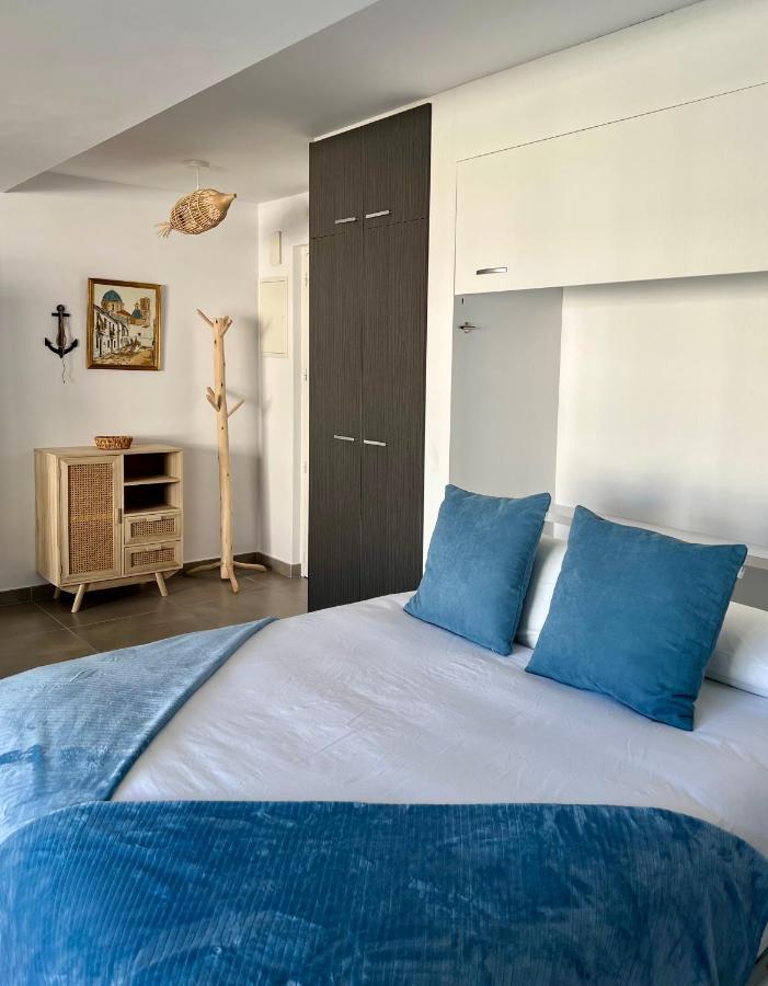 *Blue Sea Studio Altea * At The Beach Экстерьер фото