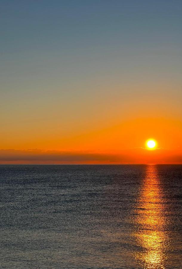 *Blue Sea Studio Altea * At The Beach Экстерьер фото